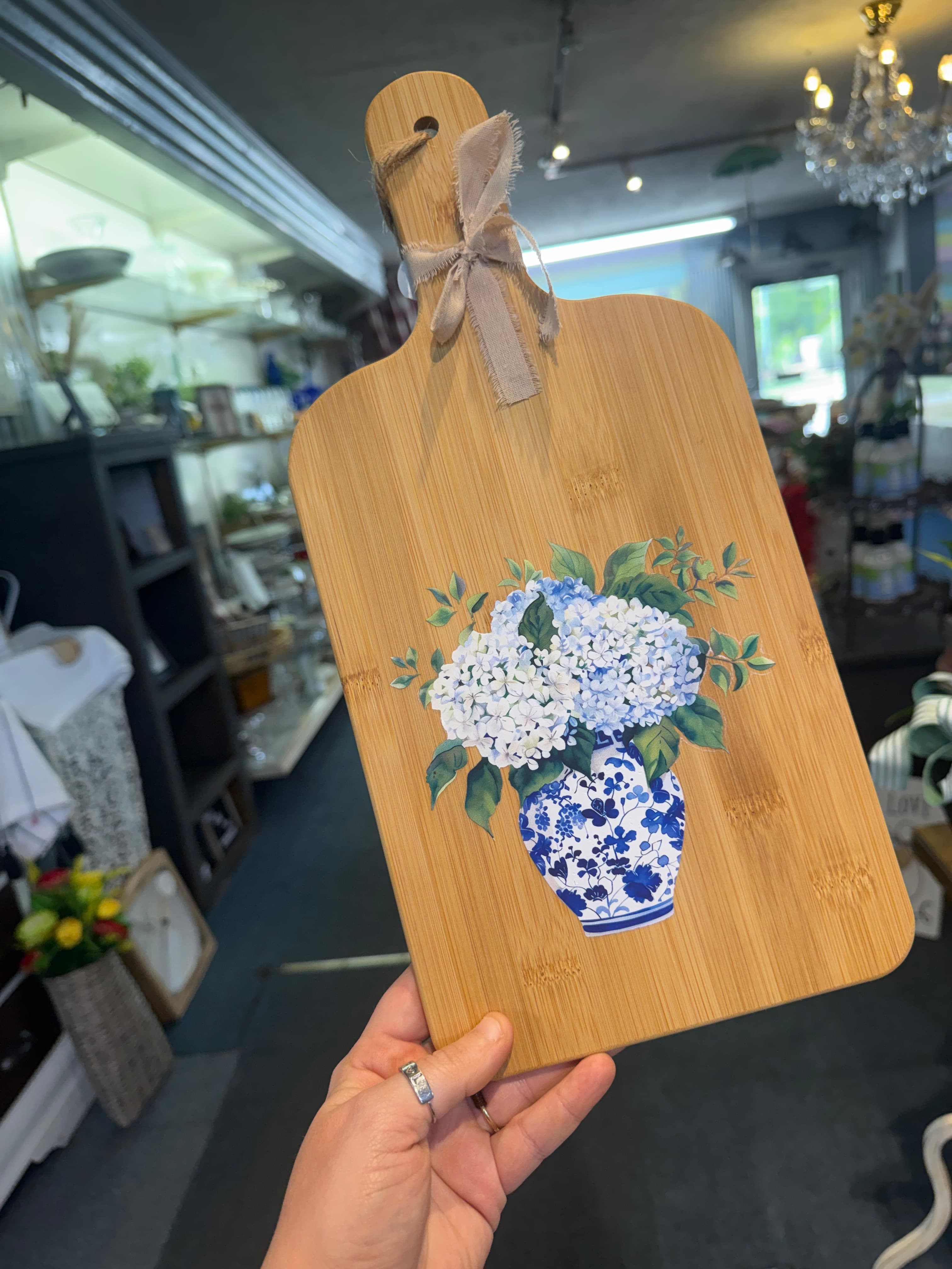 Hydrangea Cutting Board